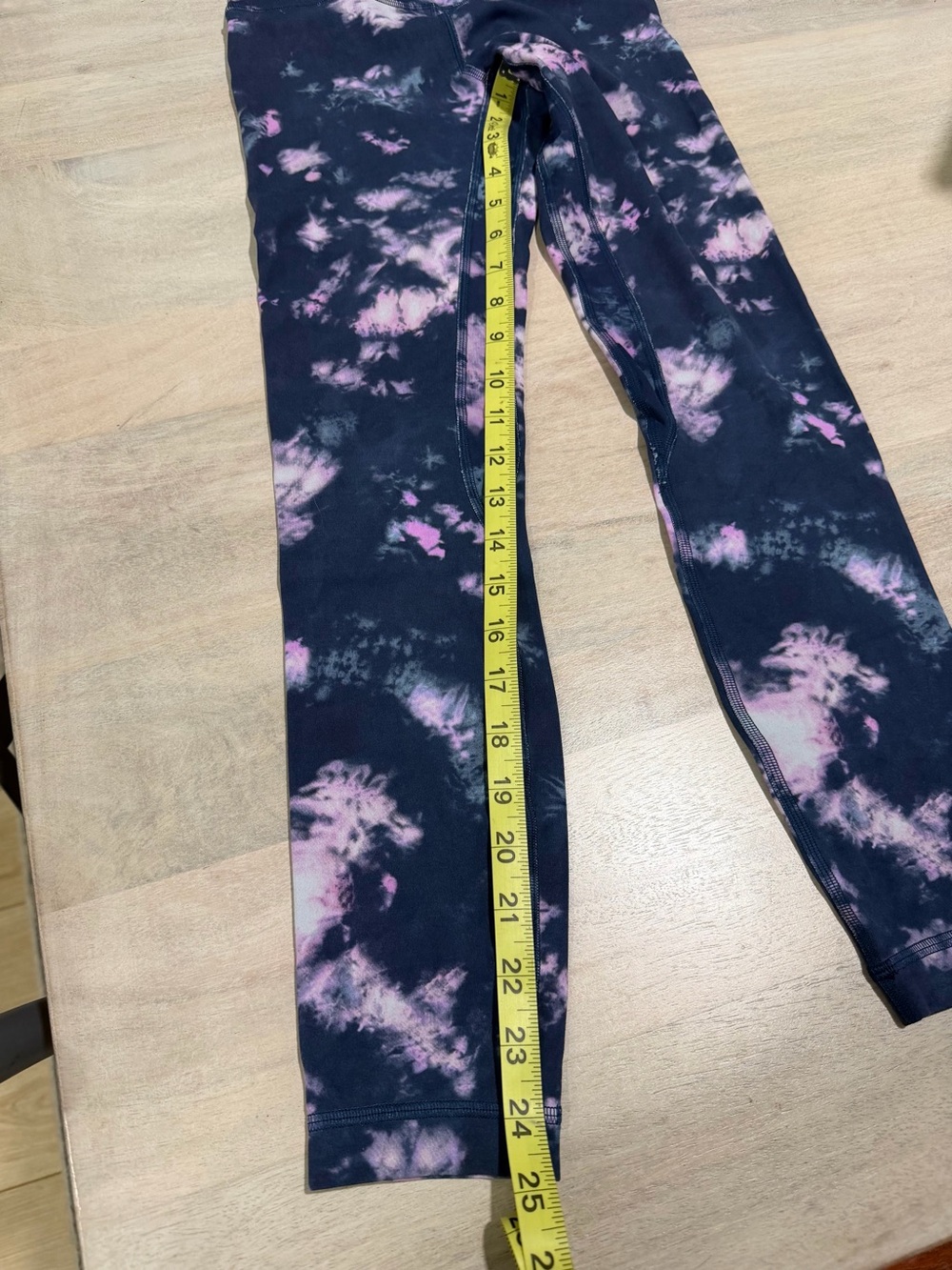 Lululemon bundle - Picture 2 of 7